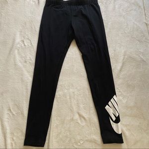 Nike leggings